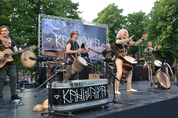 LIEPĀJA, ČAKSTES LAUKUMA ATKLĀŠANA, FOTO EGONS ZĪVERTS